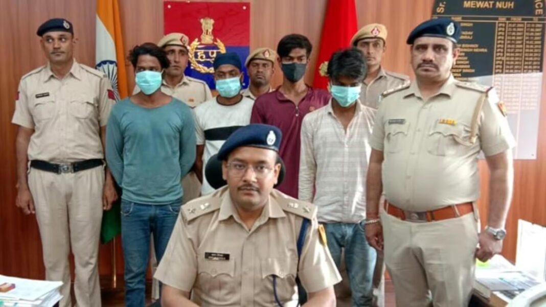 Four Nabbed for Robbing Truck Driver of ₹4.05 lakh